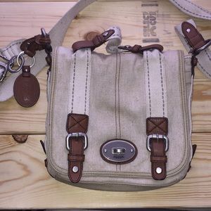 Fossil crossover bag